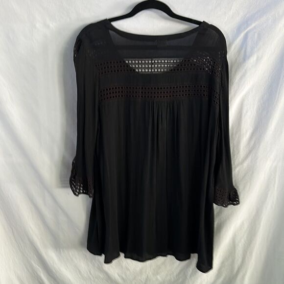 Swell designs button from 3/4 sleeve gauze button front top - Picture 5 of 5